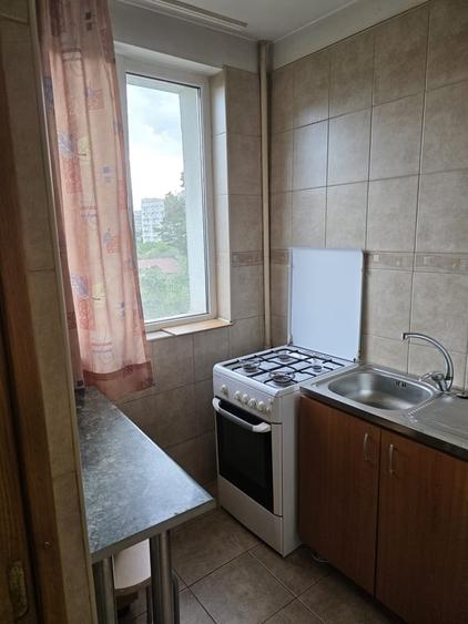 Garsonieră semidecomandată în Titan