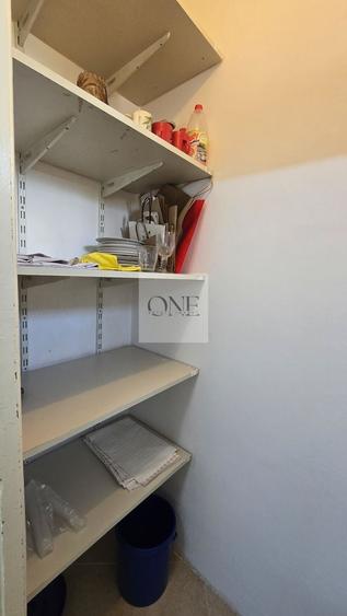 Apartament cu 2 camere semidecomandat, mobilat în Centrul Civic