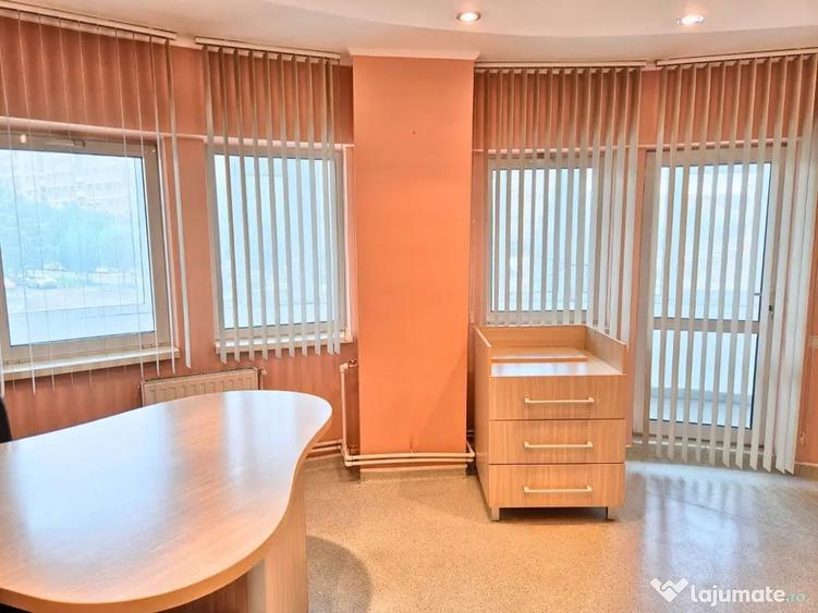 Apartament cu 2 camere decomandat în Ostroveni