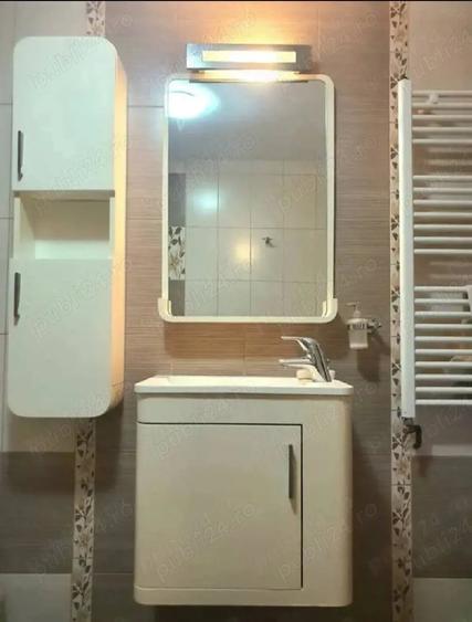 Apartament cu 4 camere decomandat în Ștrand