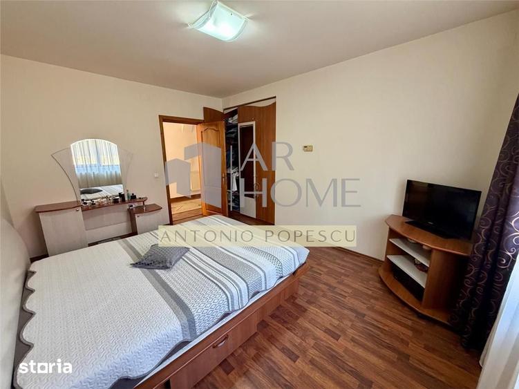 Casă cu 4 camere cu Teren 1222 Mp în Albert