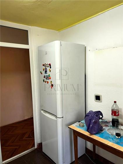 Apartament cu 2 camere decomandat în Steaua