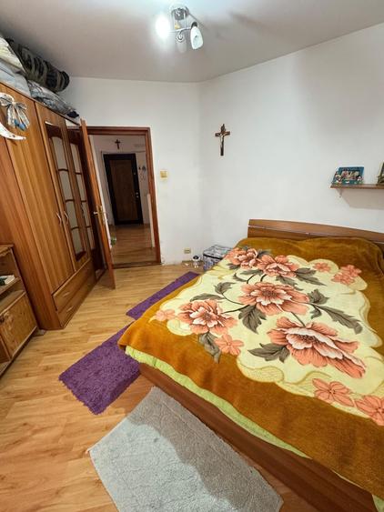 Apartament cu 2 camere decomandat în Alexandru cel Bun