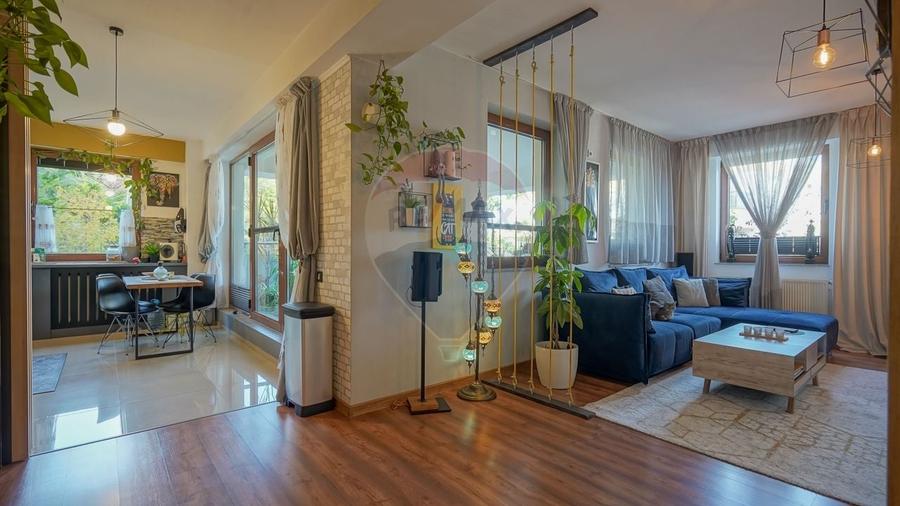 Apartament cu 2 camere semidecomandat, mobilat în Drumul Poienii