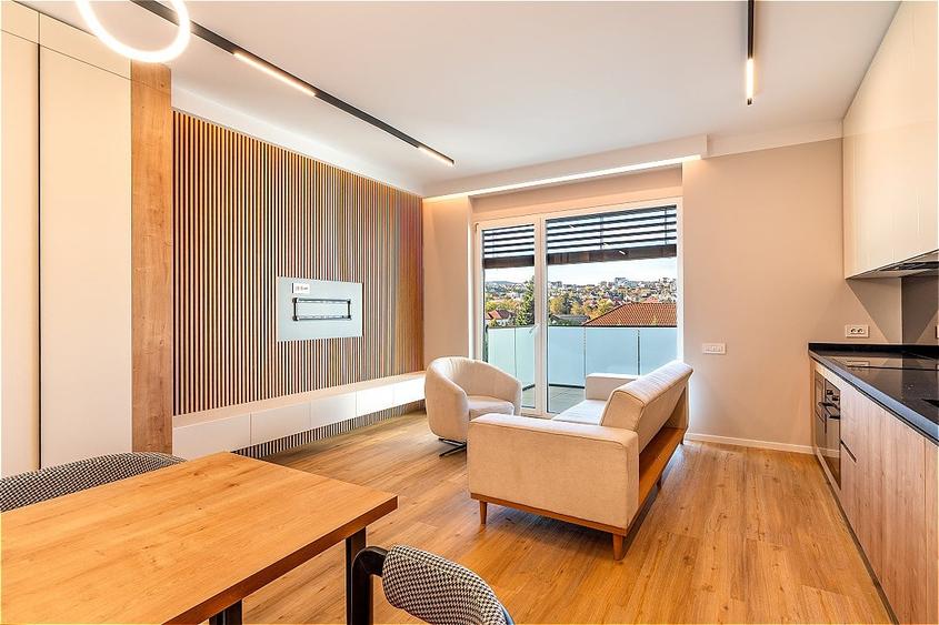 Apartament cu 3 camere decomandat, mobilat în Gheorgheni