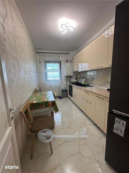 Apartament cu 2 camere decomandat în Miroslava