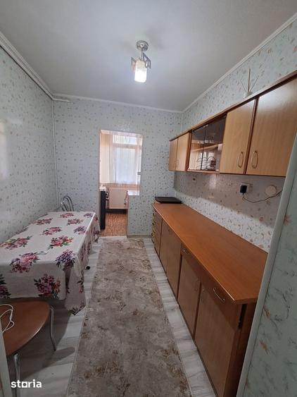 Apartament de inchiriat, 2 camere,etaj 1 - 1