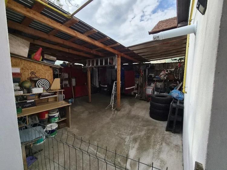 Casă cu Teren 416 Mp în Central