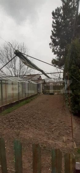 Casă individuală cu 6 camere cu Garaj în Pucioasa