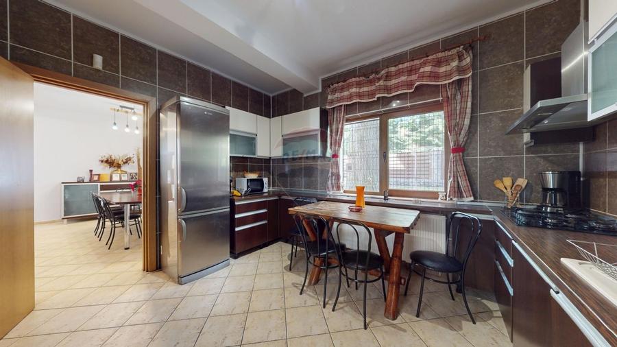 Casă individuală cu 5 camere cu Teren 745 Mp în Cioplea