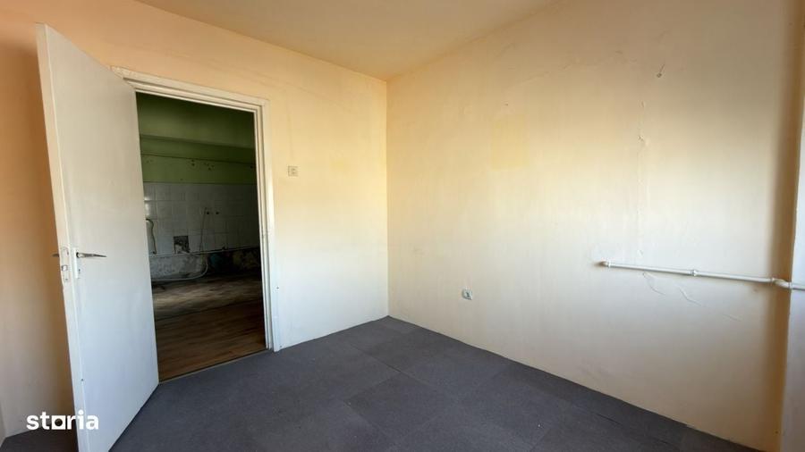 Apartament 4 camere Etaj IV, MV1, Zona Ludy - Str. Regele Ferdinand I - 6