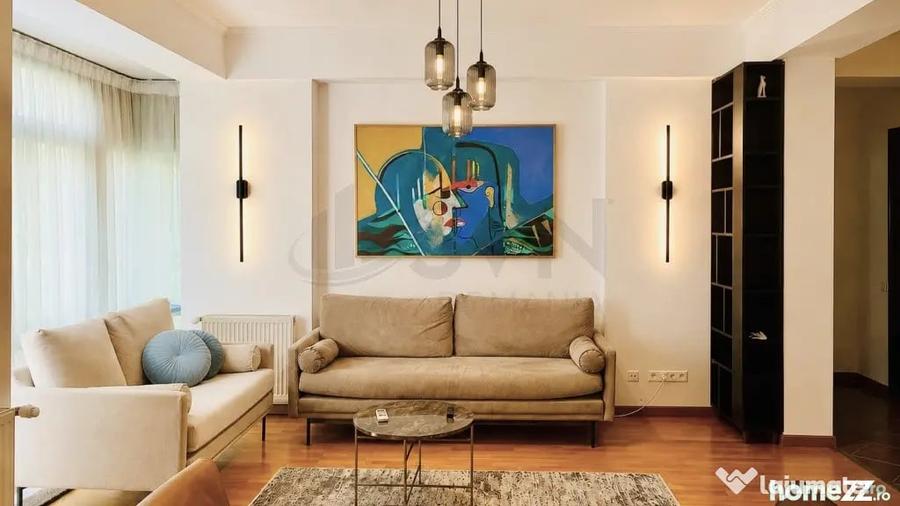Apartament cu 3 camere decomandat în Kiseleff
