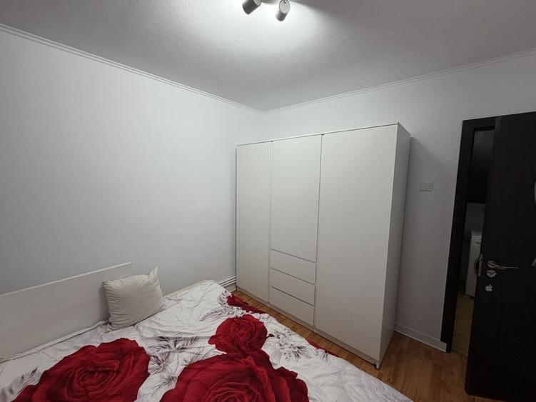 Apartament cu 2 camere decomandat în Exterior Vest