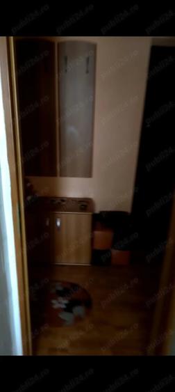 Apartament cu 2 camere decomandat în Onești