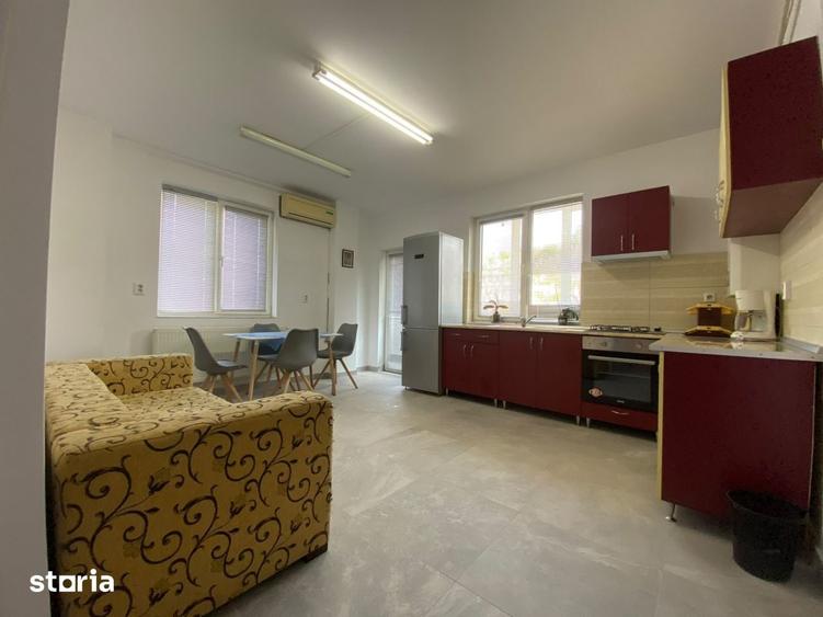 Apartament 3 camere, 2 bai, parcare, zona Lombului, Dambul Rotund - 1