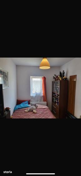 Casă cu 4 camere cu Teren 565 Mp în Central