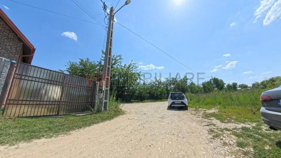 Teren de 13659 mp, în Răcari