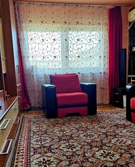 Apartament cu 3 camere decomandat în Ultracentral