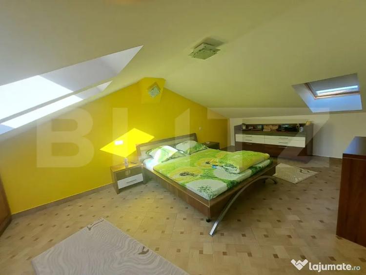 Casă cu 6 camere cu Teren 330 Mp în Central