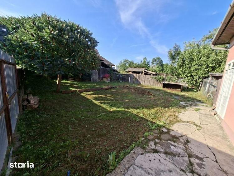 Casă cu 4 camere cu Teren 172 Mp în Iara