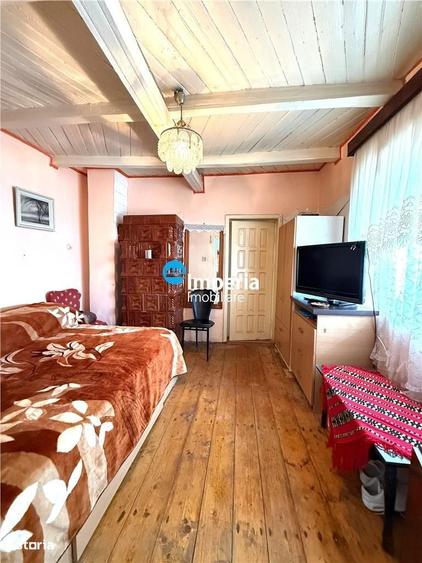 Casă cu 3 camere în Costuleni