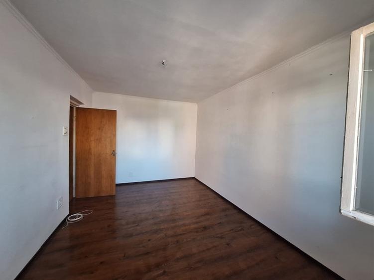 Apartament cu 2 camere decomandat în Ostroveni