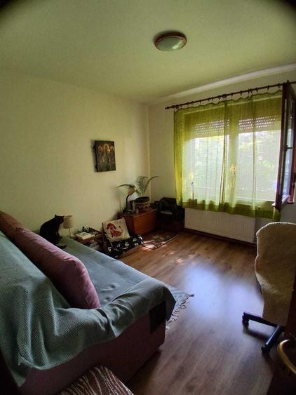 Apartament cu 4 camere decomandat în Unirii