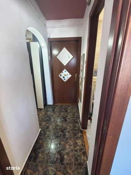 Apartament cu 2 camere decomandat, mobilat în Central
