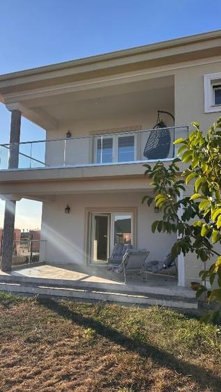 Birou, de 130 mp, în Giarmata