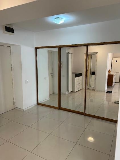 Apartament cu 2 camere semidecomandat, mobilat în Unirii