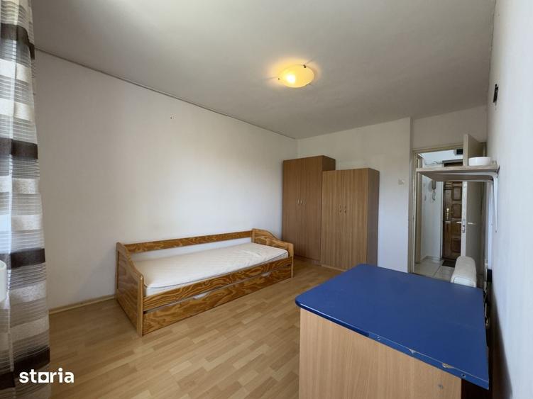Garsonieră decomandată în Gară