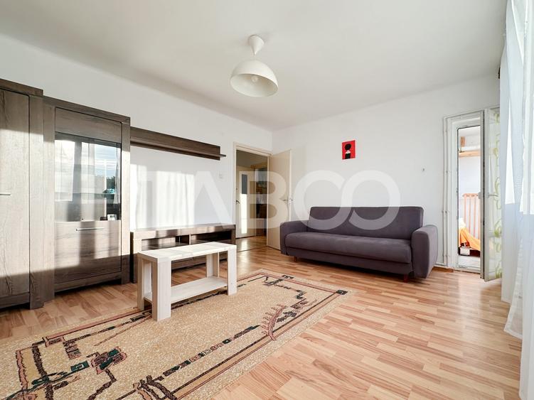 Apartament cu 2 camere semidecomandat, mobilat în Plopilor