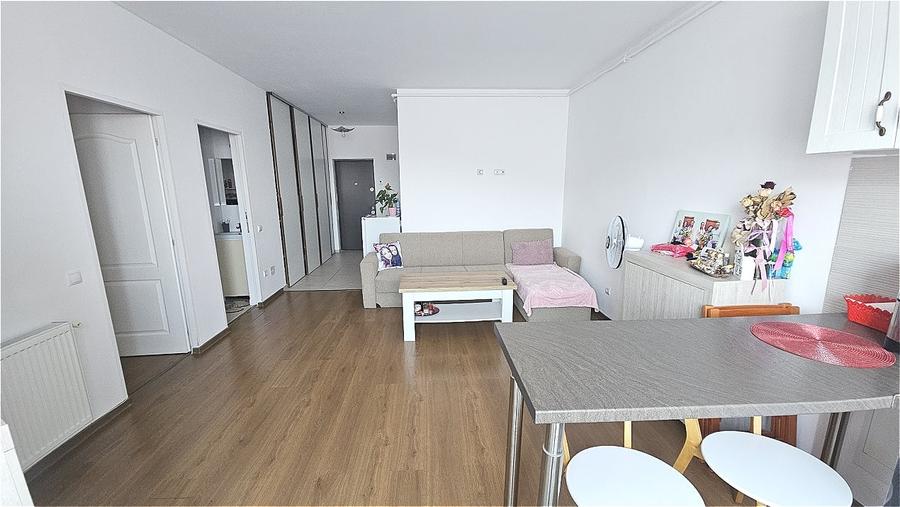 Apartament cu 2 camere semidecomandat, mobilat în Florești — fotografia 3