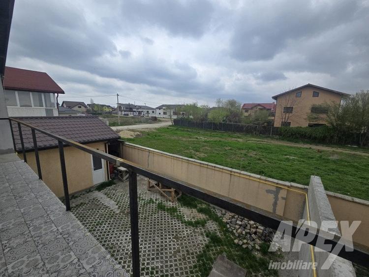 Casă individuală cu 3 camere cu Canalizare în Clinceni