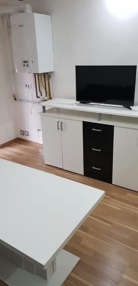 Apartament cu 2 camere decomandat în Exterior Vest