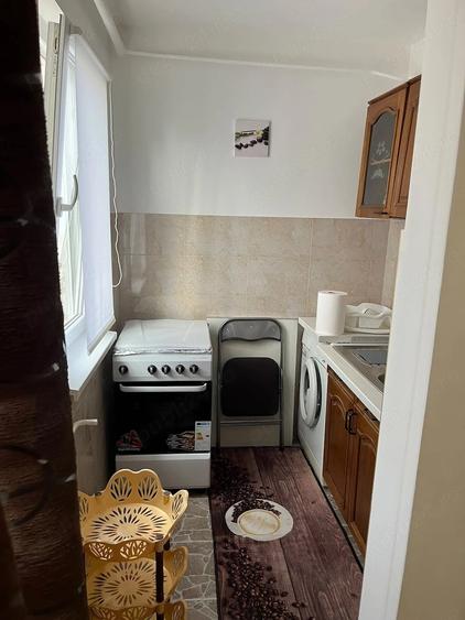 Apartament cu 2 camere nedecomandat în Tătărași