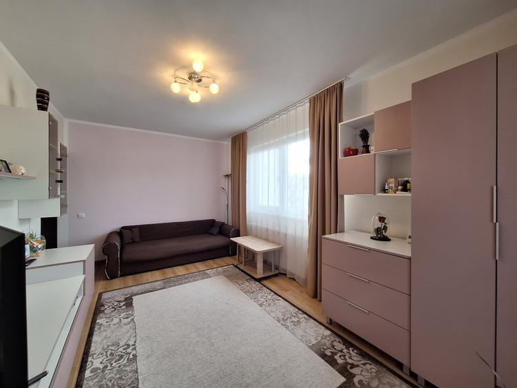 Apartament cu 2 camere semidecomandat, mobilat în Florești — fotografia 2
