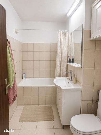 Apartament cu 3 camere decomandat în Decebal