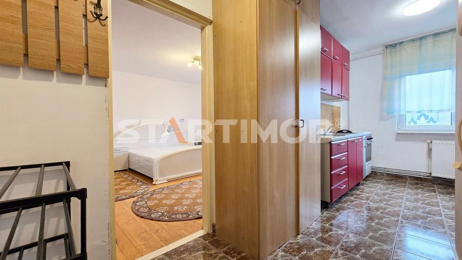 Garsonieră decomandată în Răcădău