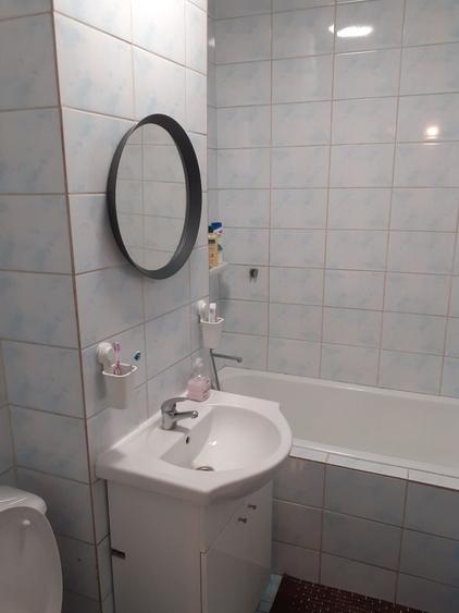 Apartament cu 3 camere decomandat în Drumul Taberei