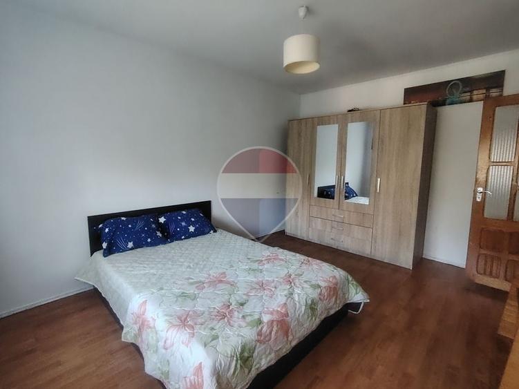 Apartament cu 2 camere decomandat în Sud