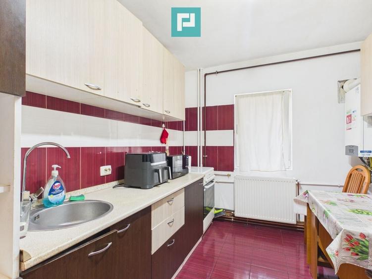 Apartament cu 2 camere în Boul Roșu