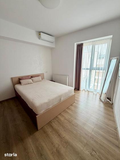 Apartament cu 4 camere în Centrul Civic