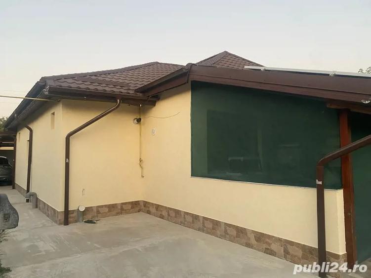Casă cu 5 camere cu Teren 576 Mp în Mircea-Vodă
