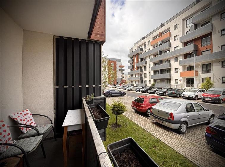 Apartament cu 3 camere decomandat, mobilat în Avantgarden