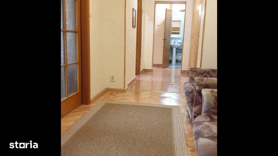 Apartament cu 3 camere decomandat în Rahova