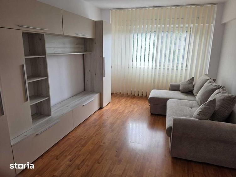 Apartament cu 2 camere decomandat în Griviței