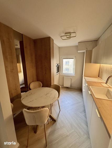 Apartament cu 2 camere decomandat în Astra