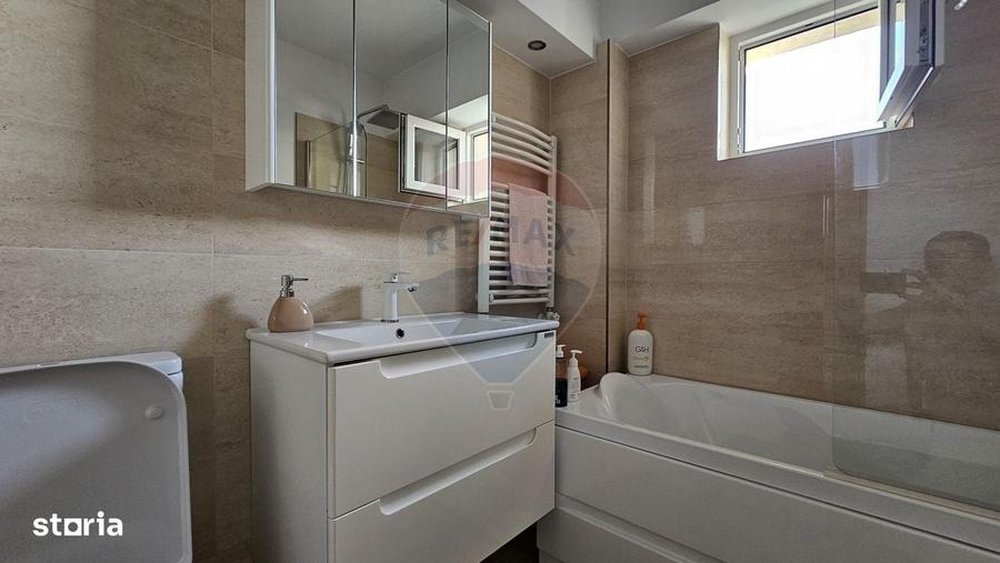 Apartament cu 3 camere decomandat de vanzare Burdujeni, Suceava - 18