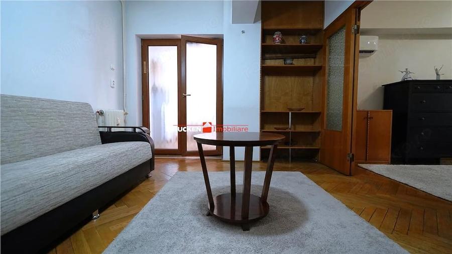 Apartament cu 4 camere în Ultracentral